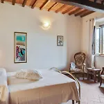 Hébergement de vacances In Tuscany With Pool & Vineyard View